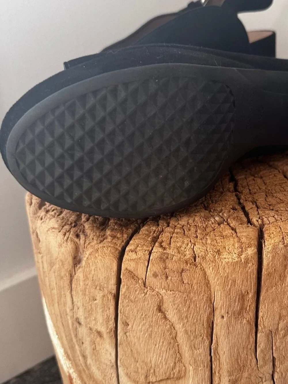 Areosoles Black Platform Cornilia Shoe.